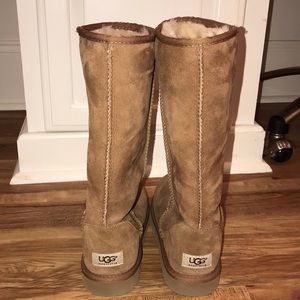 tan tall ugg boots, barely worn!!